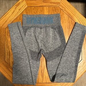 *GYMSHARK* Gray Booty Scrunching Leggings